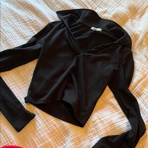 Black Ribbed Long Sleeve Top BP cropped size small